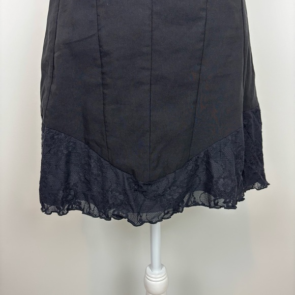WeWoreWhat Lace Peplum Corset Mini Dress in Black Size 8 - Picture 4 of 14